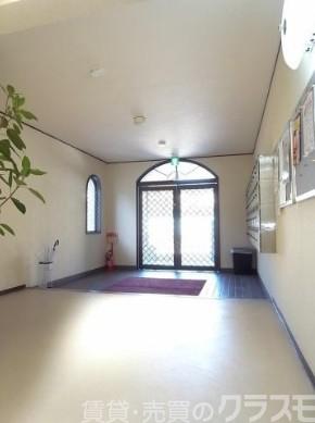 30/30 エントランス