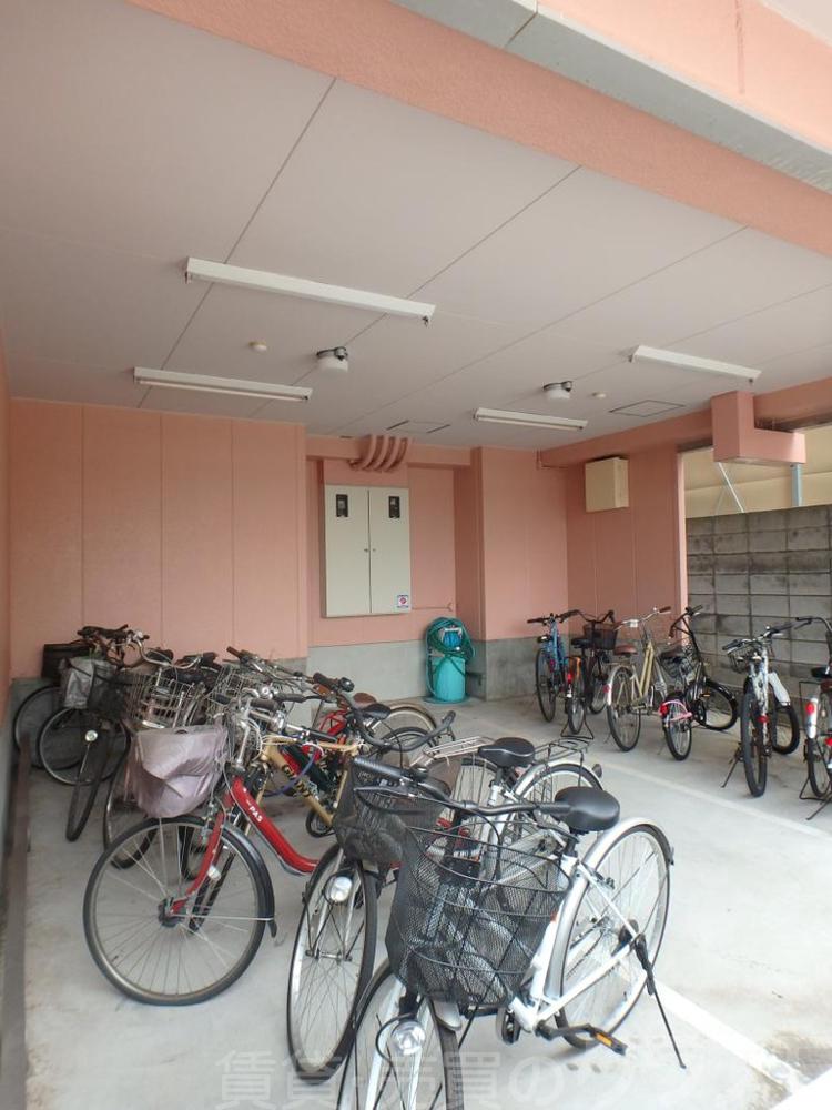 3/10 エントランス