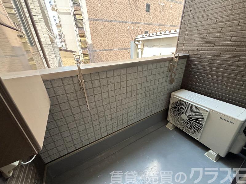 23/30 バルコニー