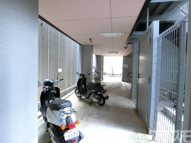 29/30 駐車場