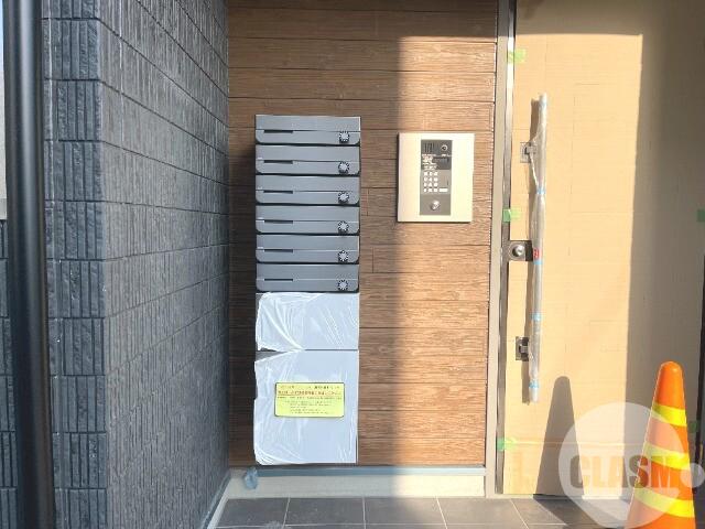 21/26 エントランス