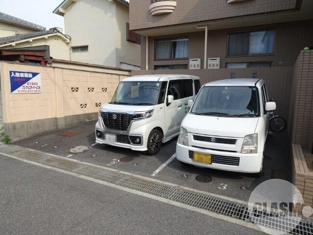 19/30 駐車場