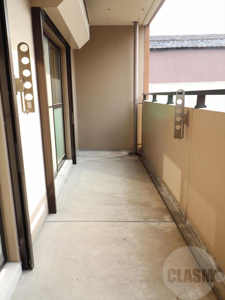 13/30 バルコニー