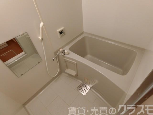 20/30 浴室