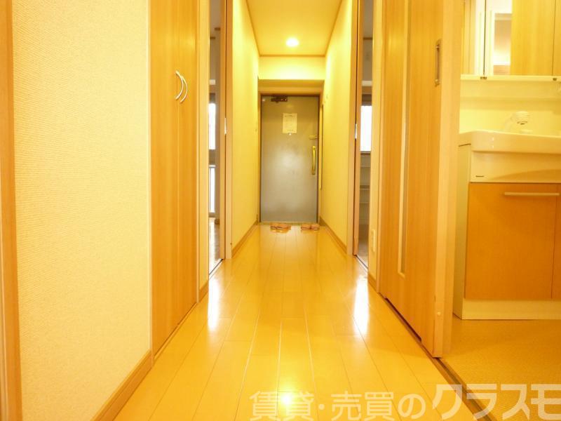 14/30 玄関