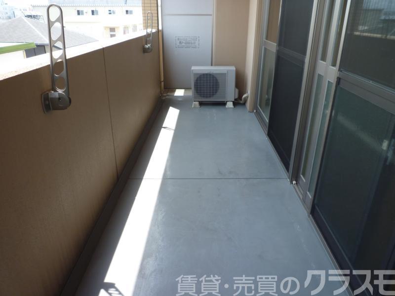 25/30 バルコニー