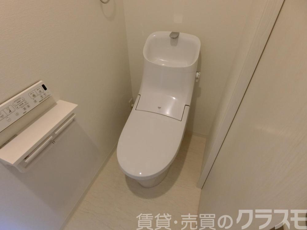 20/30 トイレ