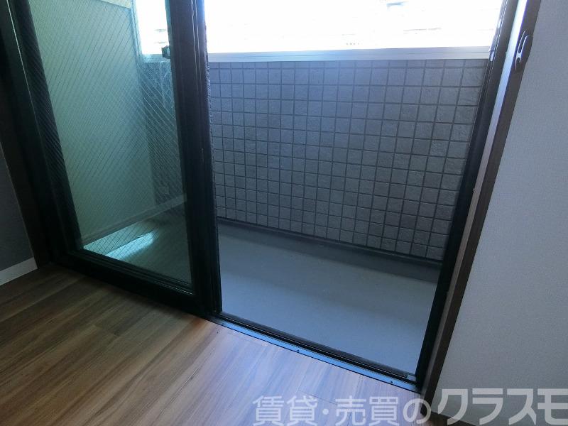 25/30 バルコニー