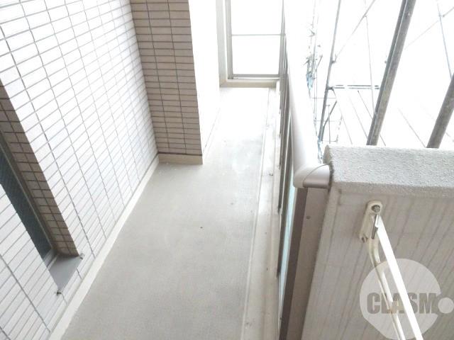 13/30 バルコニー