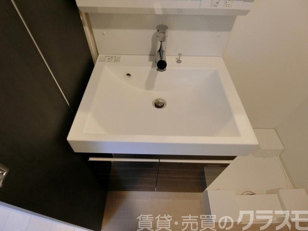 22/30 洗面