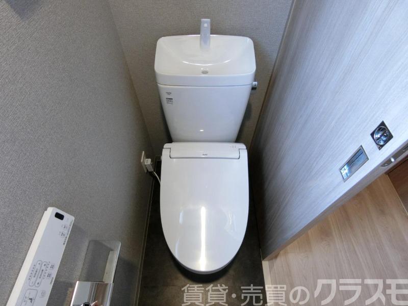 20/30 トイレ