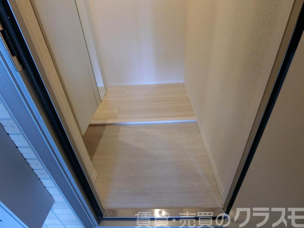 15/30 玄関