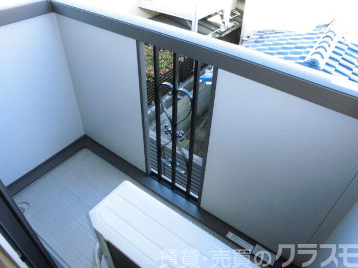 23/30 バルコニー