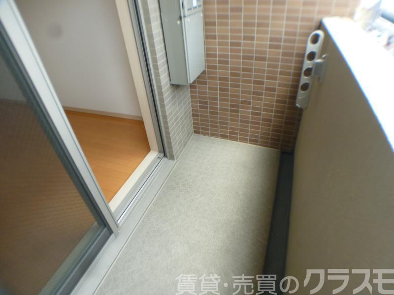 25/30 バルコニー