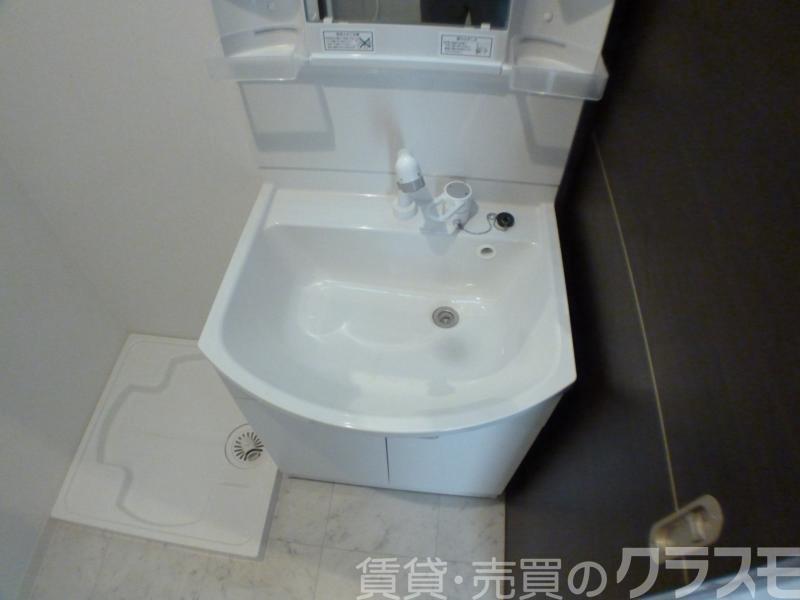 24/30 洗面