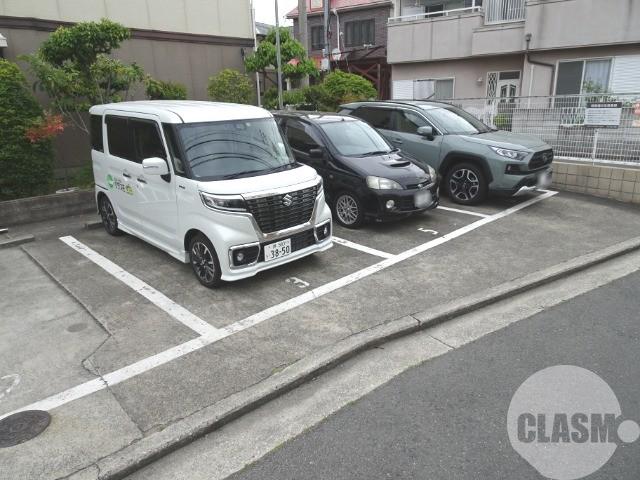 20/30 駐車場