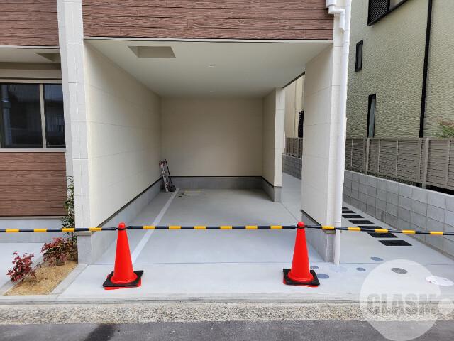 23/29 駐車場