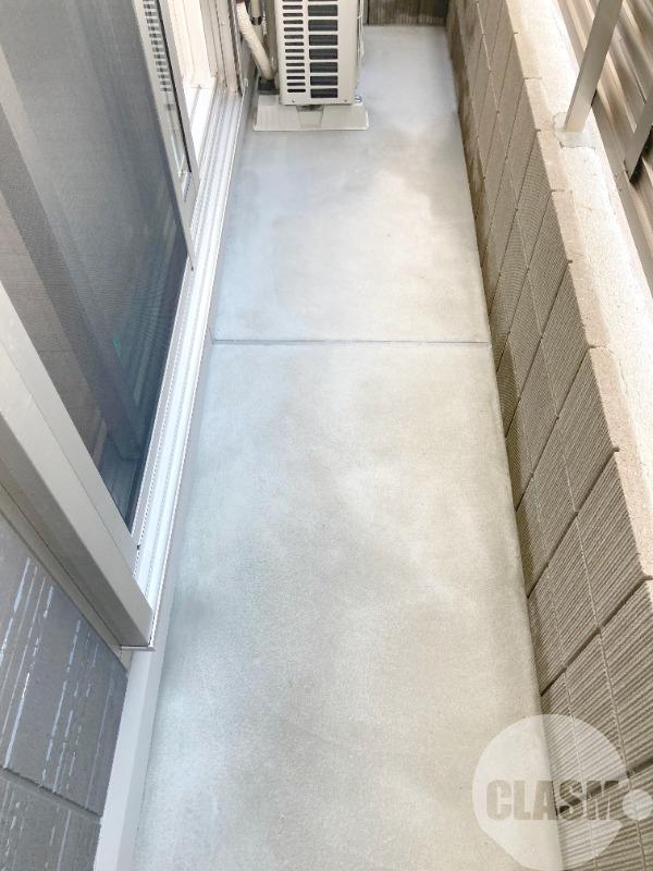 18/30 バルコニー