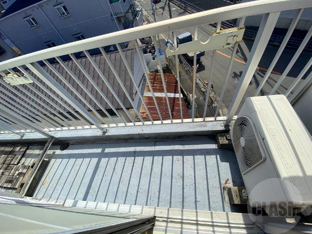 16/28 バルコニー