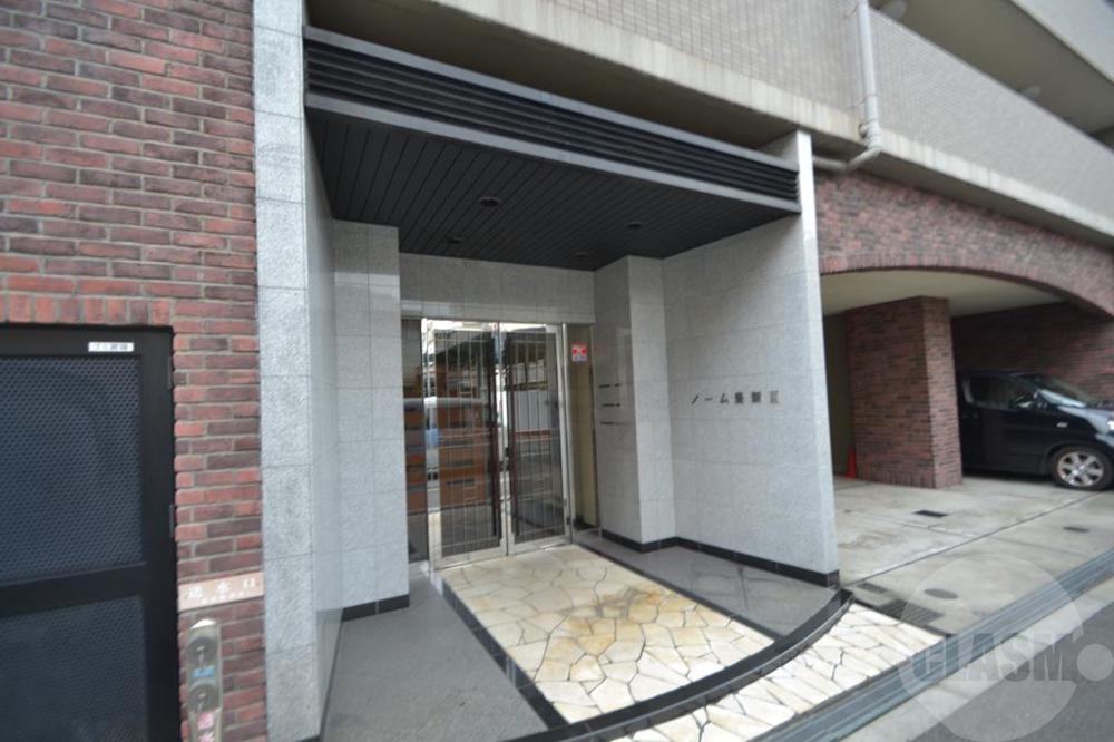 14/22 エントランス