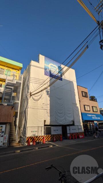 18/29 エントランス