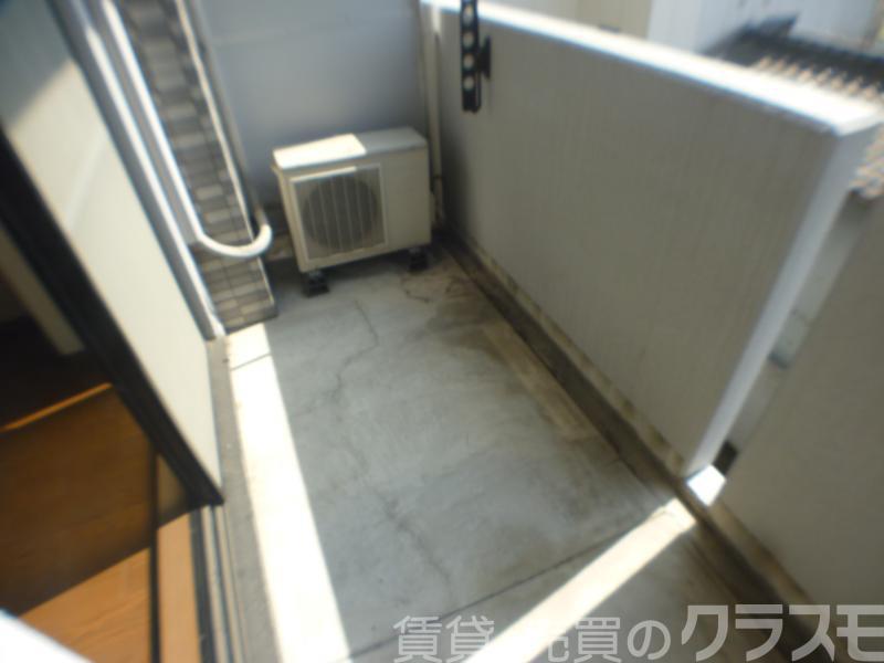 23/30 バルコニー