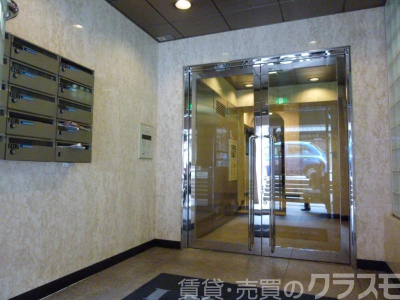 29/30 エントランス