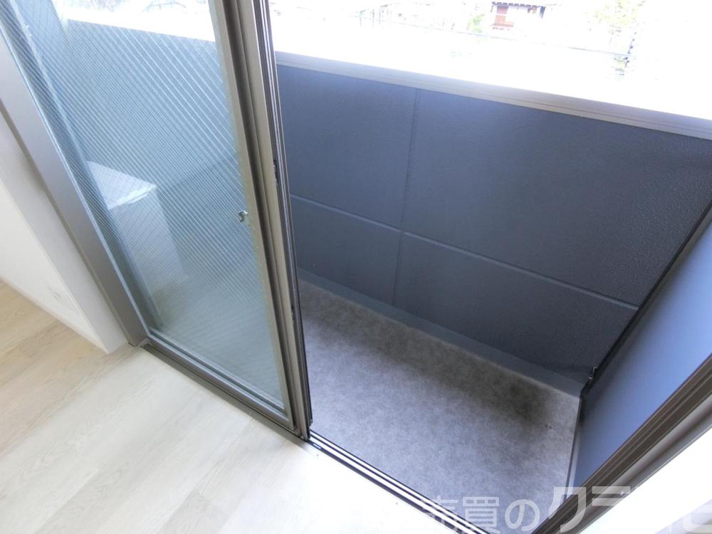 25/30 バルコニー