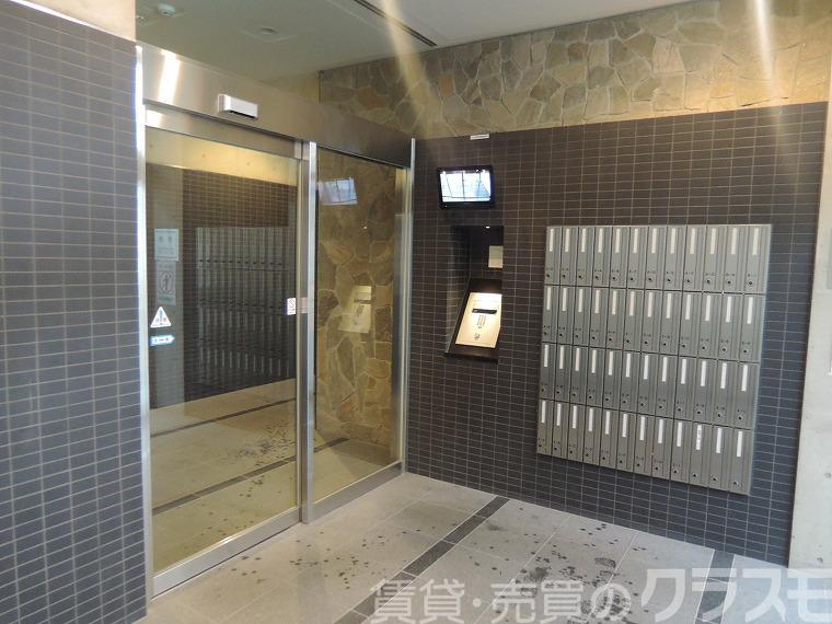 29/30 エントランス