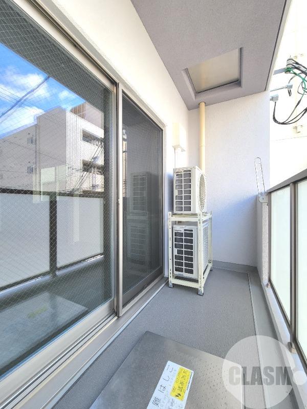 17/28 バルコニー