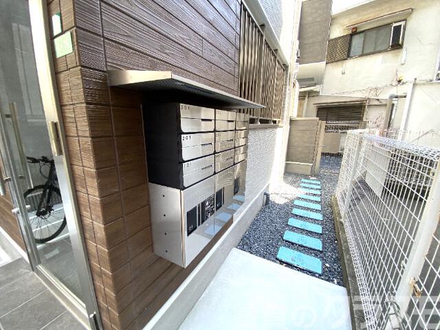 20/25 エントランス