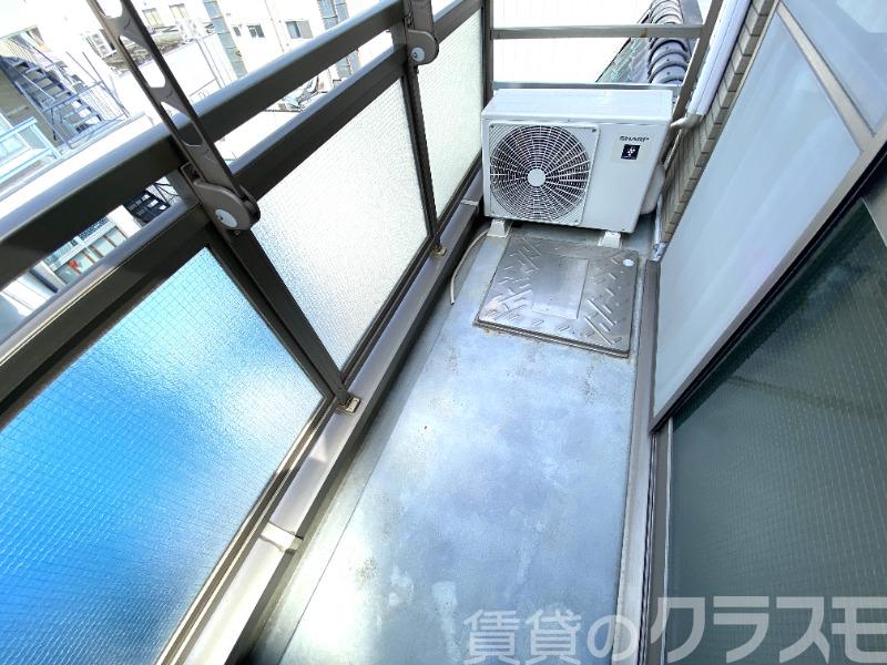 13/23 バルコニー