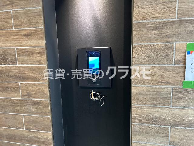15/19 エントランス