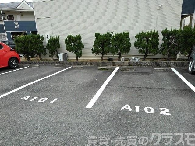 21/30 駐車場