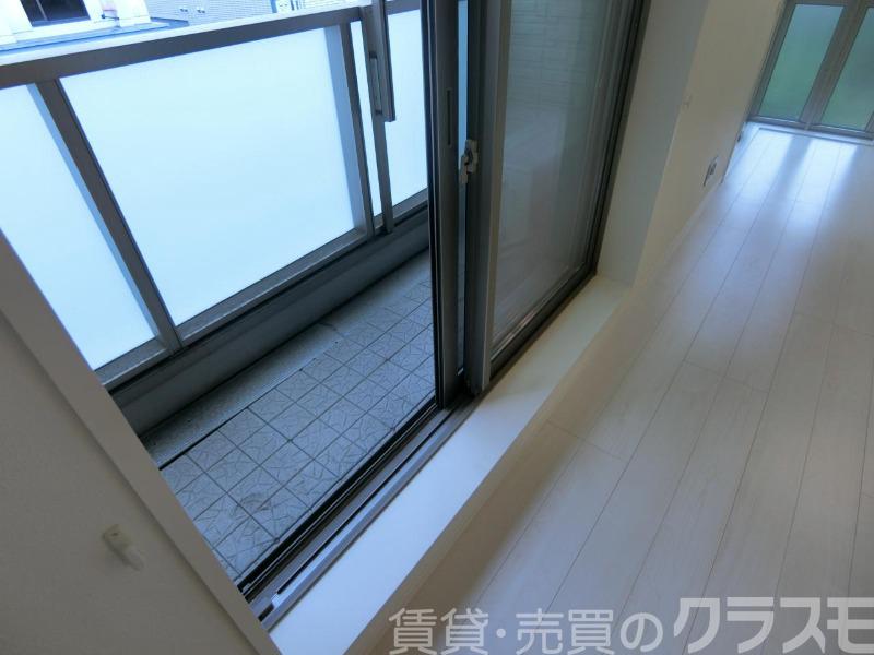 23/30 バルコニー