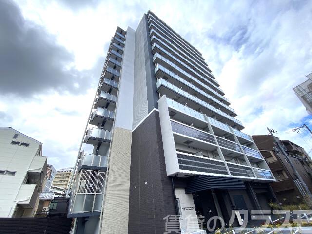 20/26 エントランス