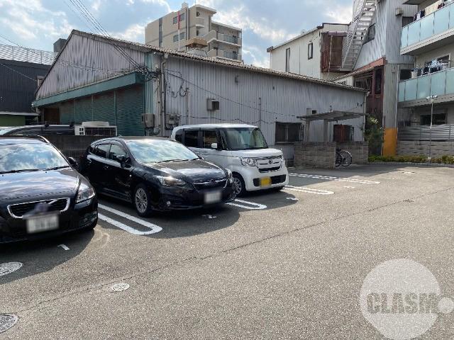 21/30 駐車場