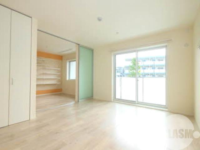 13/30 バルコニー