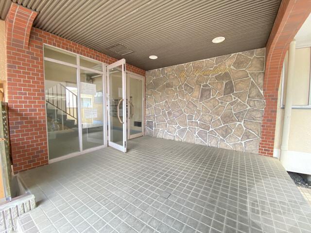 15/24 エントランス