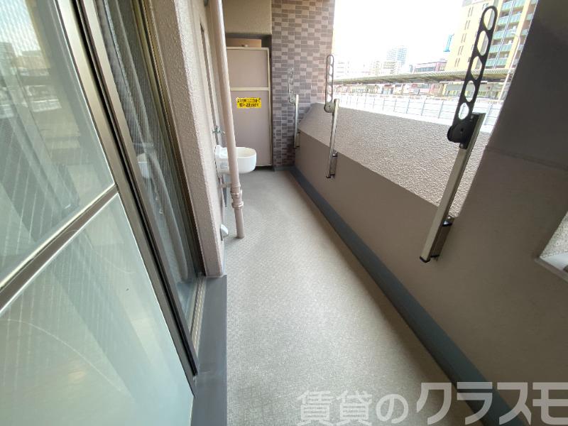 18/29 バルコニー