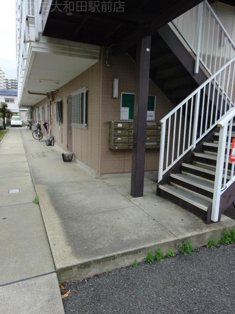 24/26 エントランス