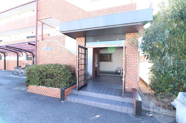 22/30 エントランス