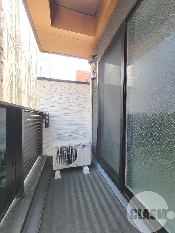 16/27 バルコニー