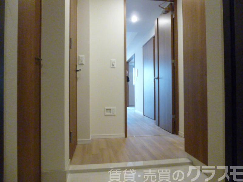 17/30 玄関