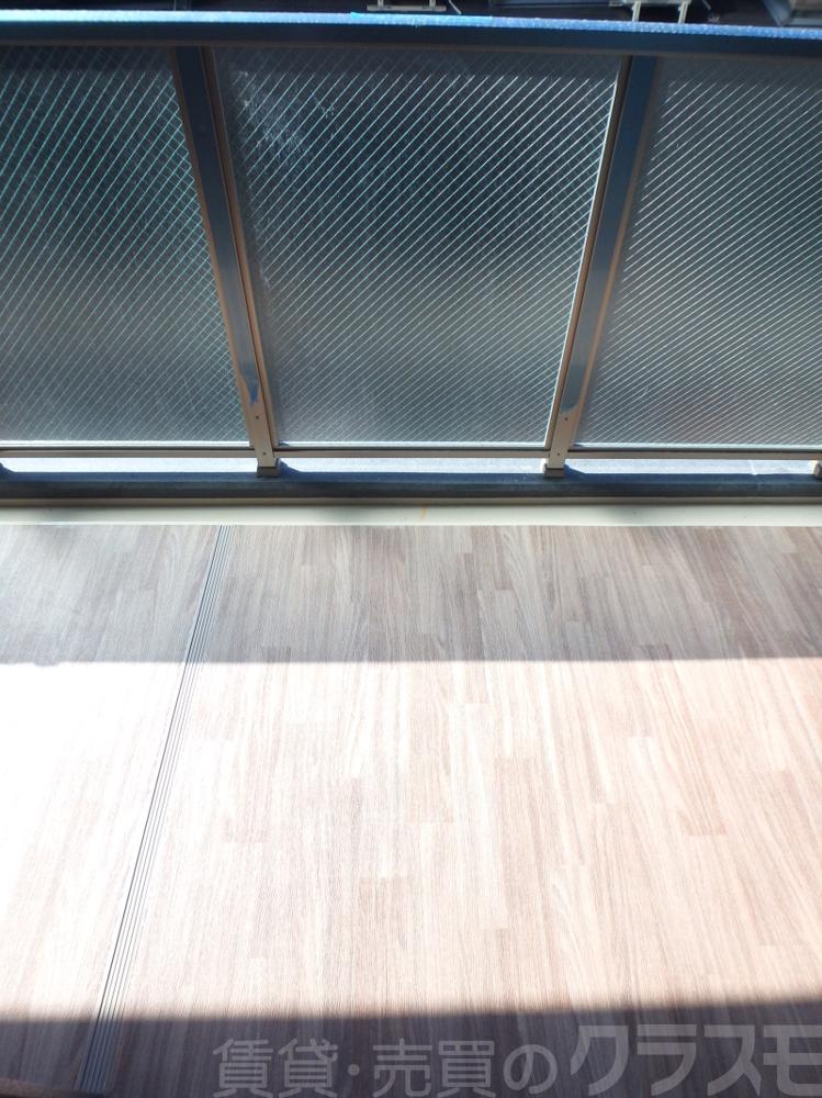 14/30 バルコニー