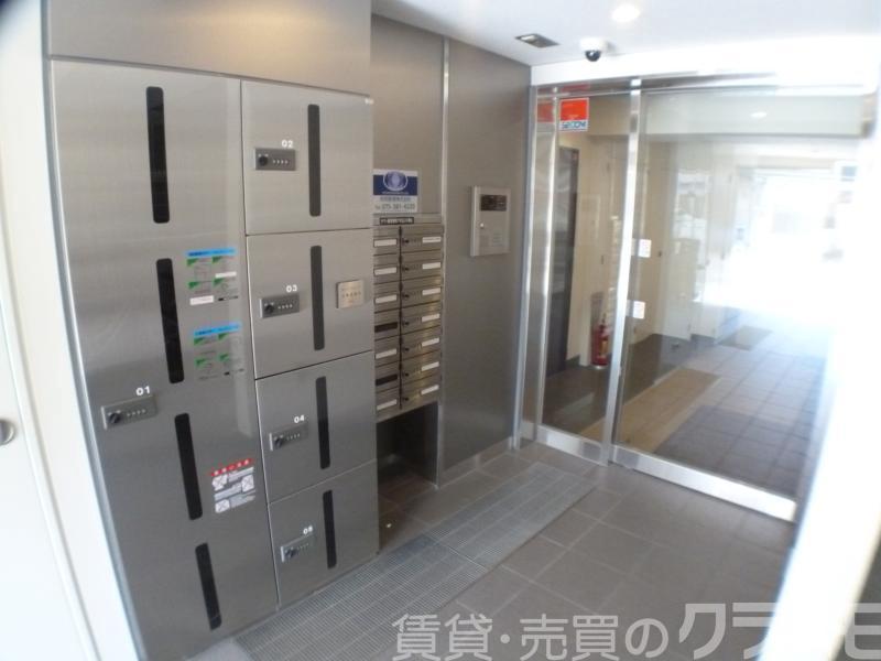 29/30 エントランス