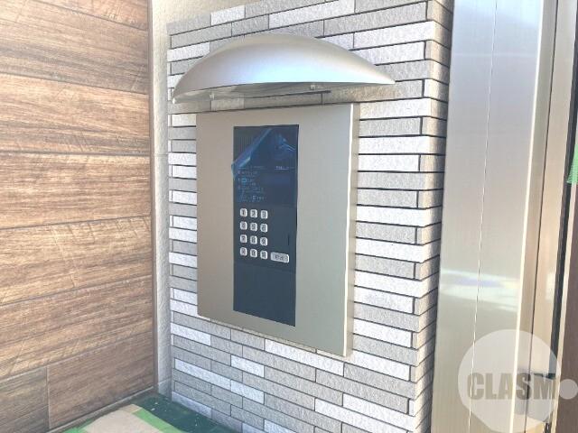 20/30 エントランス