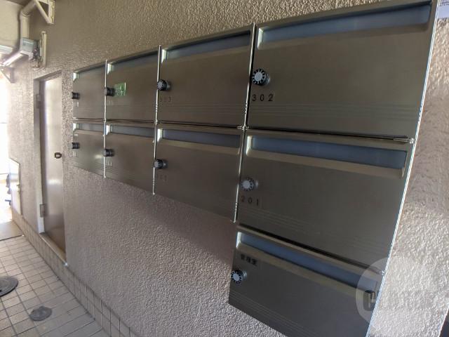 22/30 エントランス