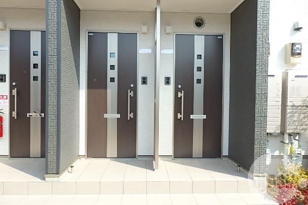 14/26 エントランス