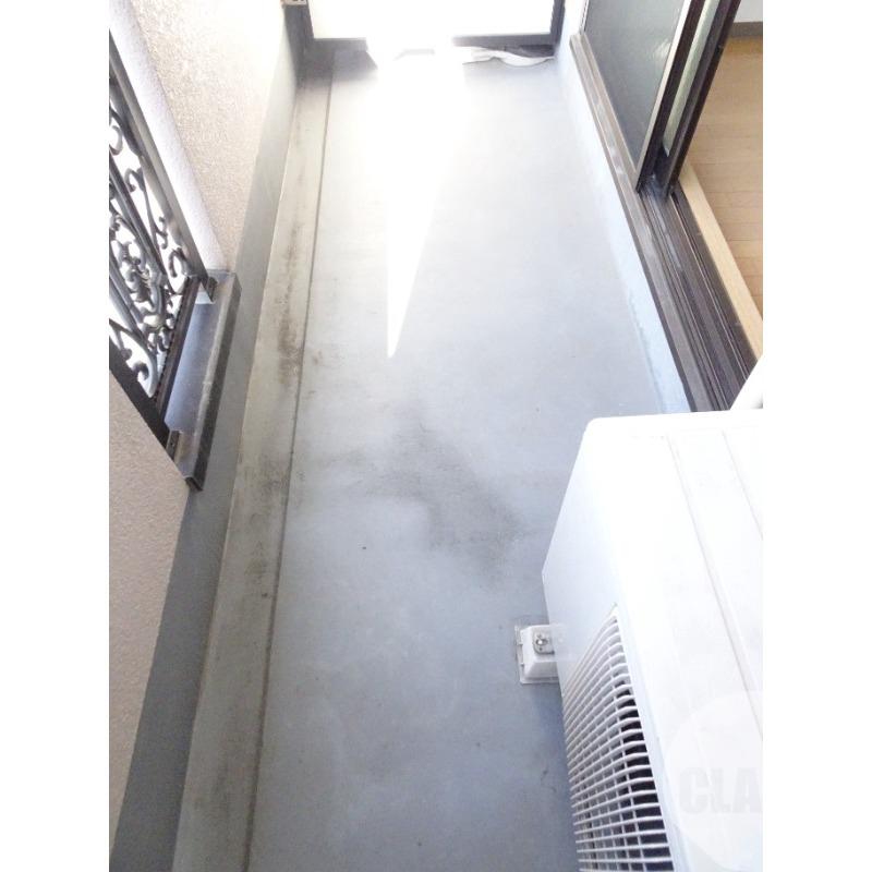 13/25 バルコニー